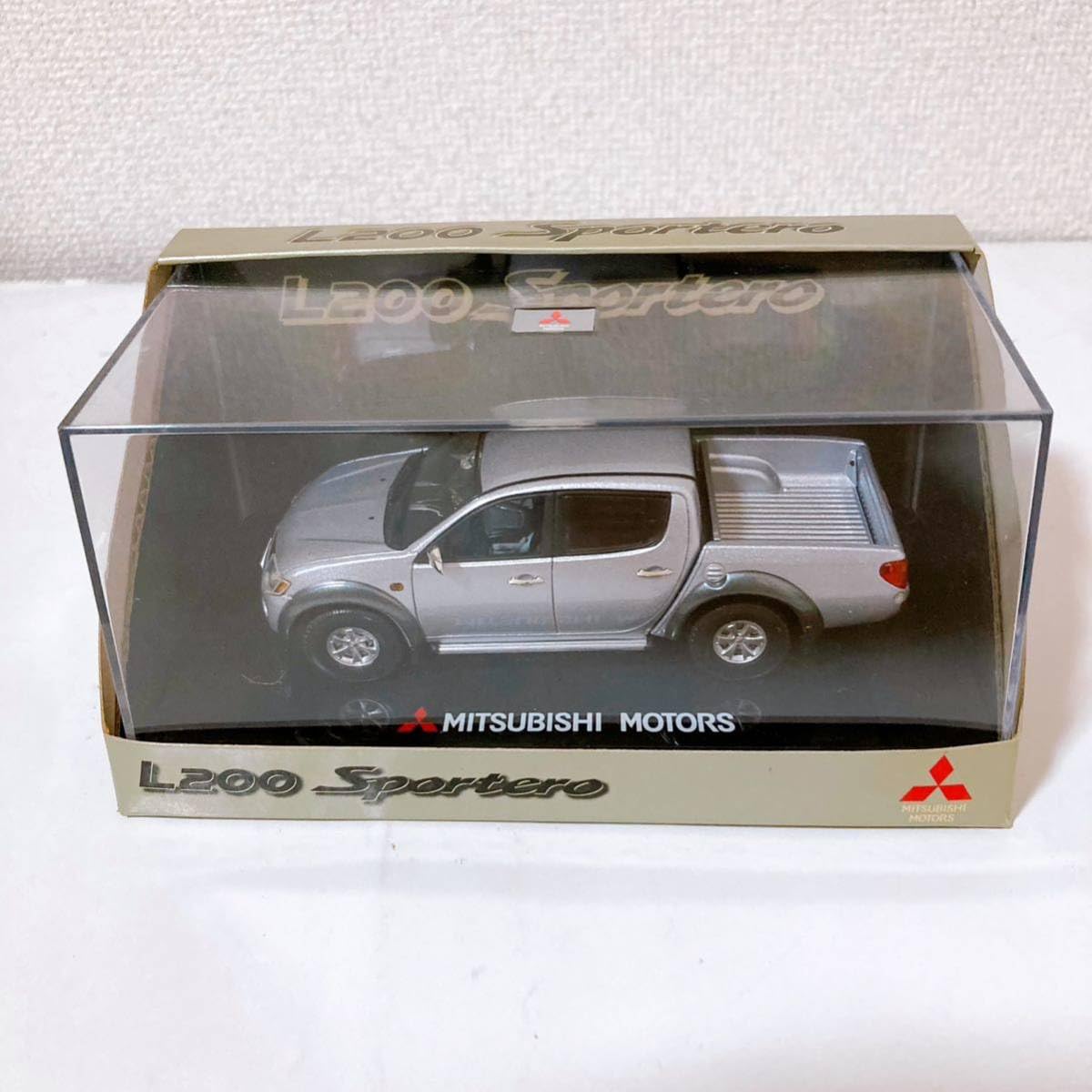 Amazon.co.jp: Mitsubishi L200 1/43 : Hobbies
